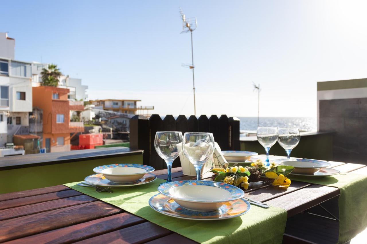 Home2Book Charming Sea Front House El Escobonal Екстериор снимка