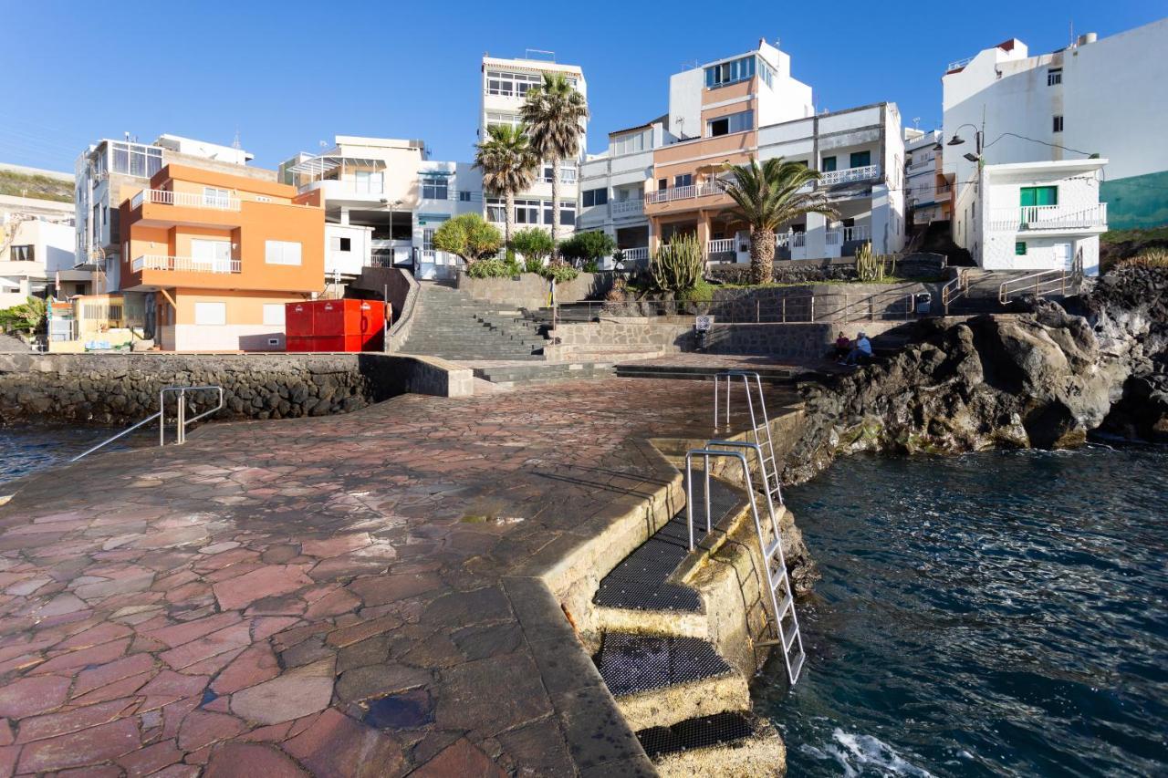 Home2Book Charming Sea Front House El Escobonal Екстериор снимка